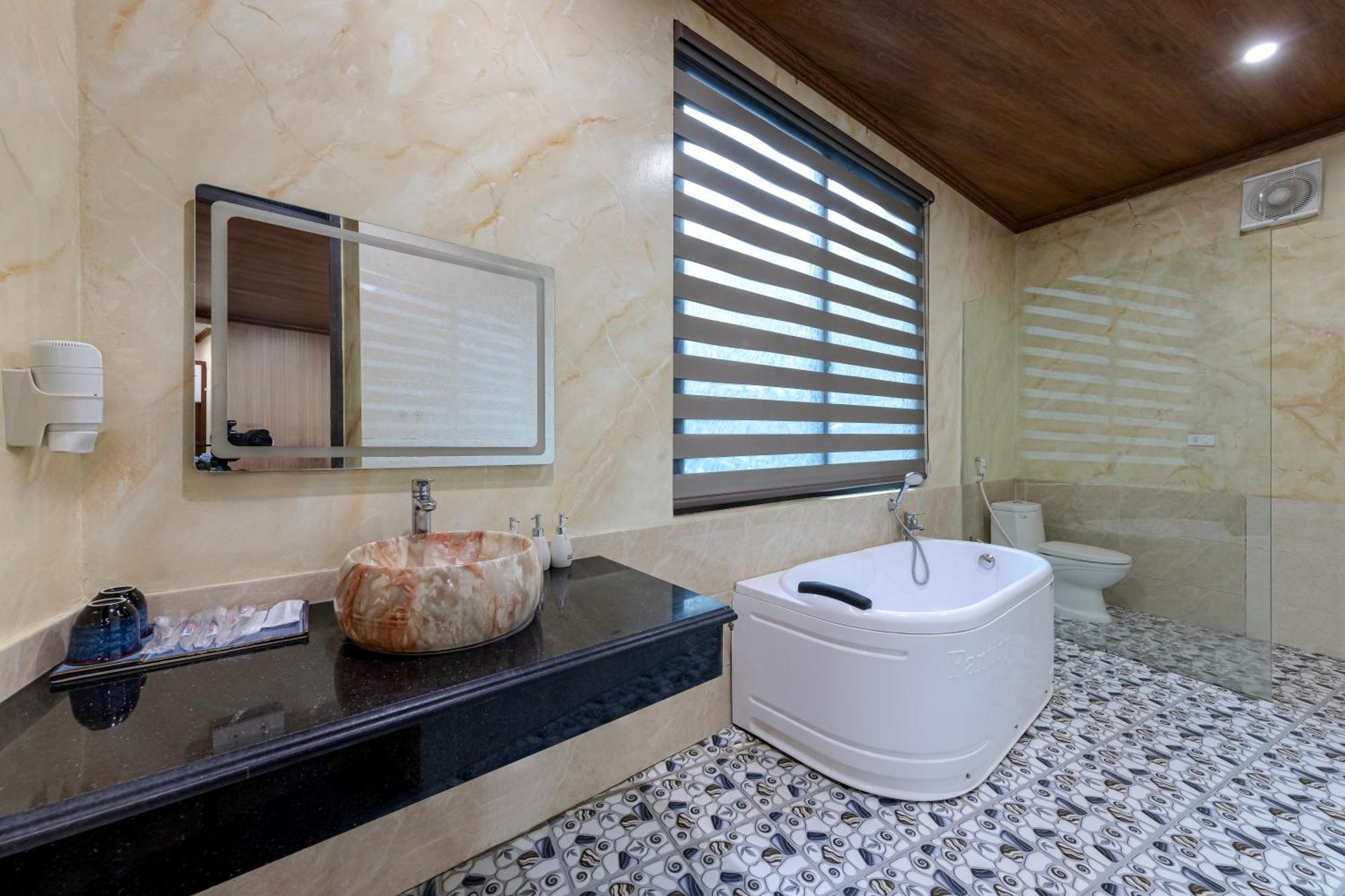 Chay Mountain Retreat Ninh Binh Hotel Exterior photo